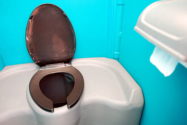 Porta potty delivery and setup in Battlement Mesa, CO